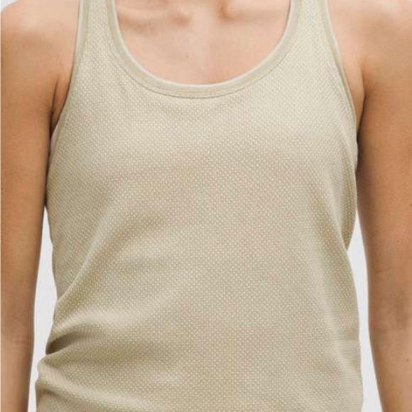 Cream Textured Racerback Tank Top - Picture 3 of 4